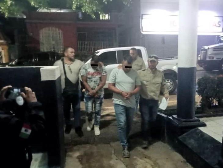 Captura PME a colombianos por “cobro de piso” en Acayucan