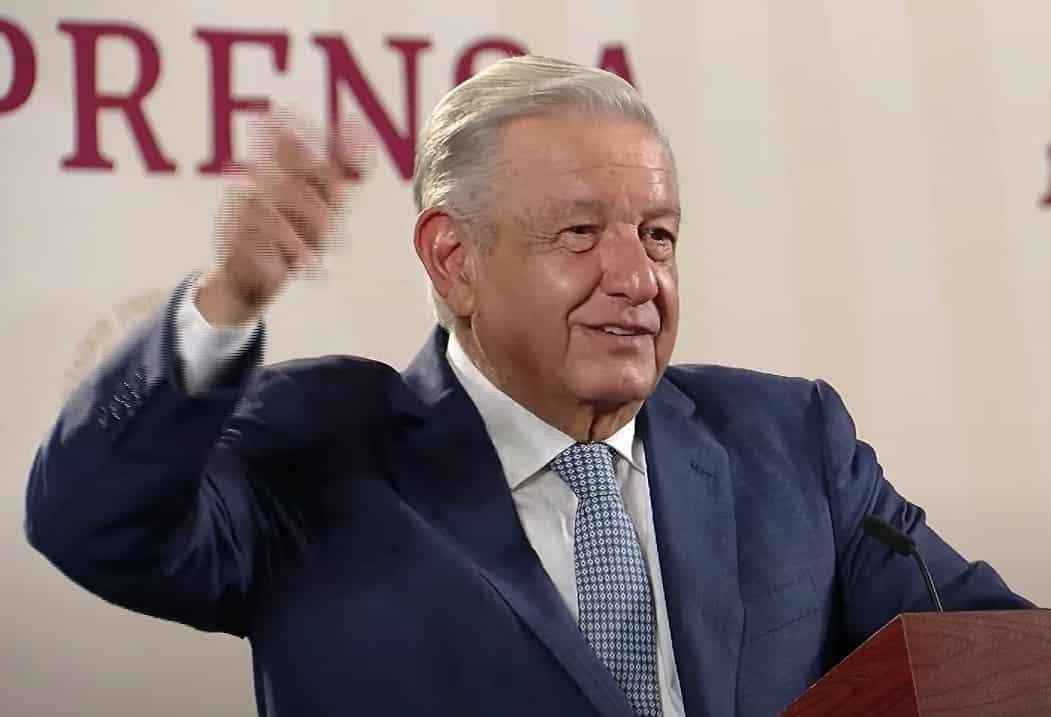 AMLO presume buena aceptación de su gobierno