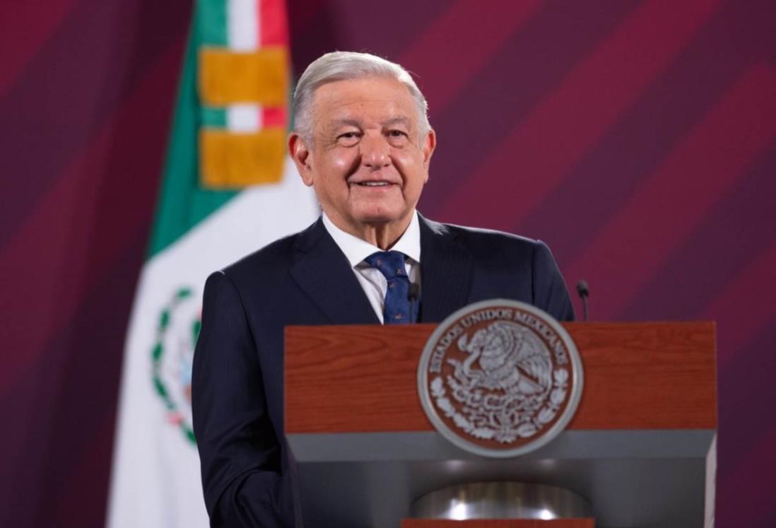 AMLO se reúne con gobernadores del centro en Palacio Nacional