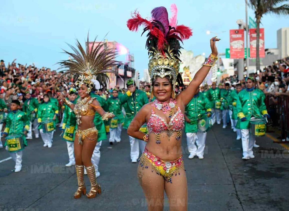 El carnaval, la política y los buenos deseos