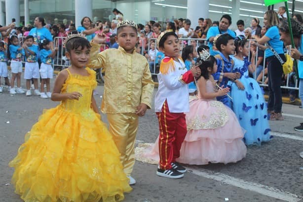 Inician el Carnaval 2023 con el tradicional desfile de jardines de niños