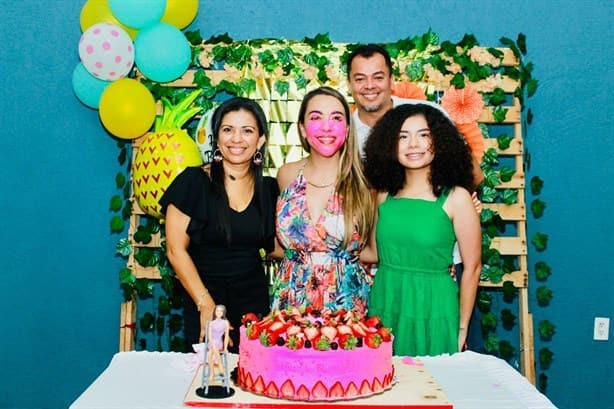 Sharzy Molina celebra un año más de vida