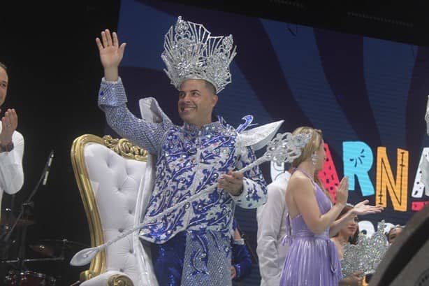 Reyes del Carnaval de Veracruz 2023 vivieron velada majestuosa de coronación