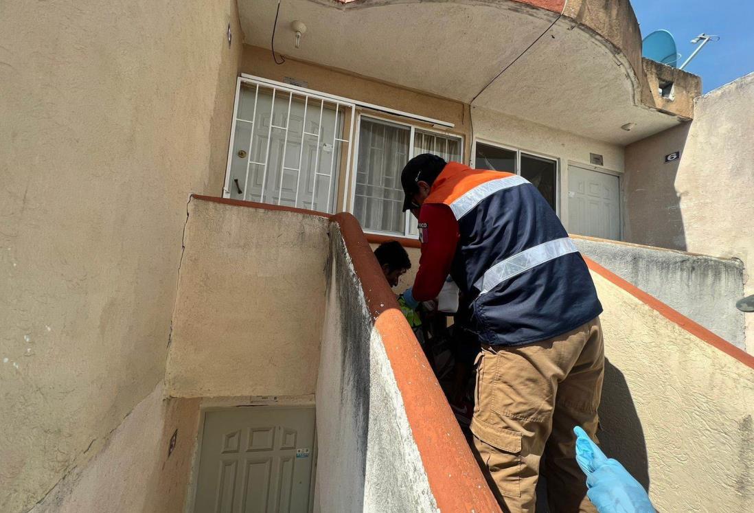 Se mete a su casa por la ventana al olvidar las llaves; casi se mata