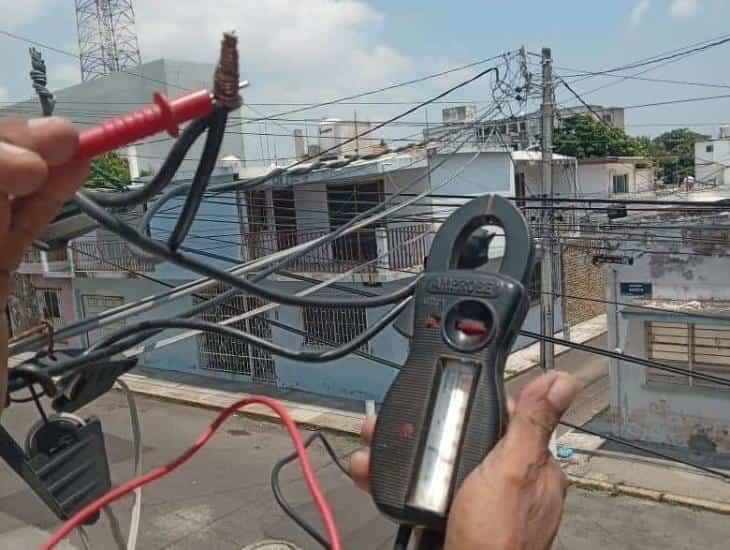 Denuncian falta de electricidad en la colonia Centro de Veracruz