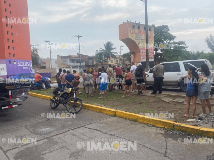 Muere arrollado por tren en Geovillas del Puerto, Veracruz