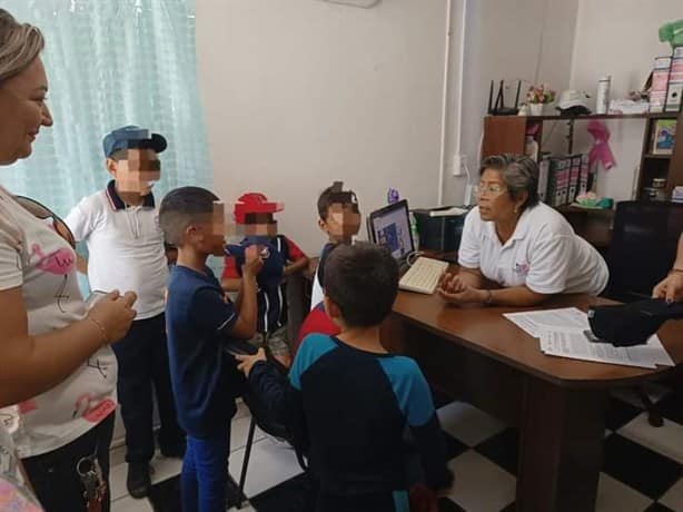 Reconocen talento de pequeños beisbolistas de Úrsulo Galván tras participación en Mérida