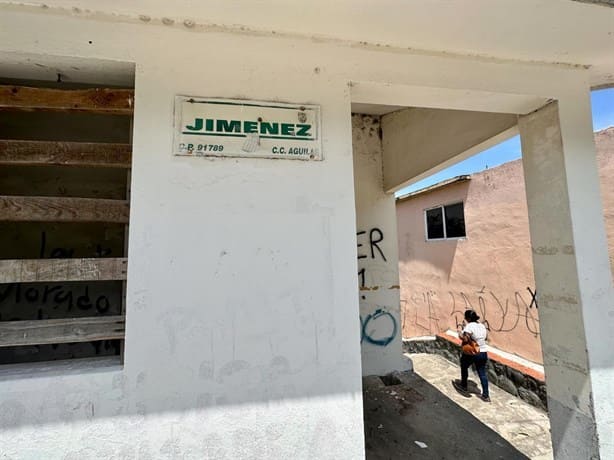Casetas de policías abandonadas en Veracruz, un riesgo para transeúntes