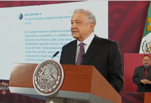 Pide AMLO a Zuckerberg cuidar los mensajes en la red social Threads
