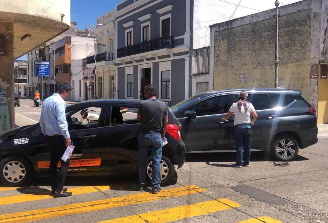 Aparatoso accidente en el Centro Histórico de Veracruz | VIDEO