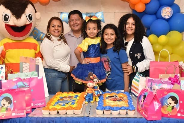 Itzayana Parra Figueroa es celebrada por sus 6 años de vida