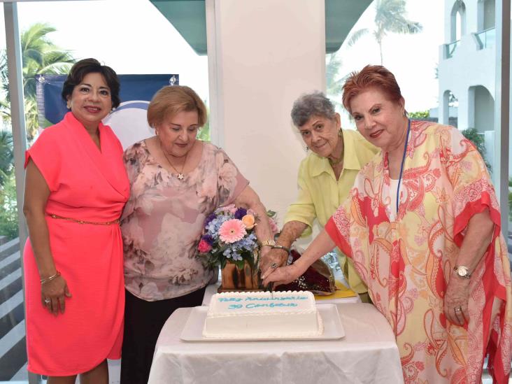 CONFETUR celebra 39 años de haberse constituido en Veracruz