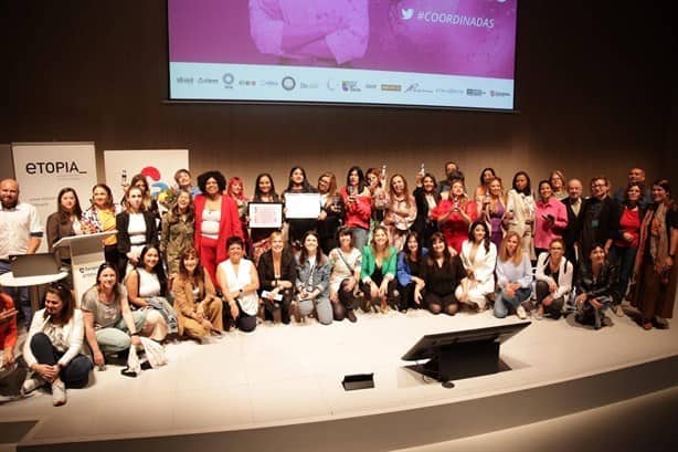 La networker y escritora veracruzana Caro Mojica participa en el evento International Women In Business