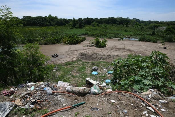 Río Medio, al borde de la extinción por relleno y construcción de vivienda en Veracruz