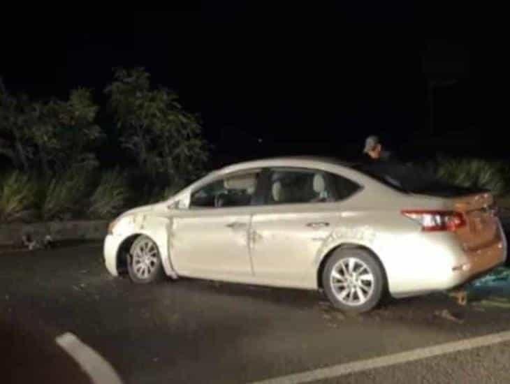 Vuelca sujeto en aparente estado de ebriedad en Puente Nacional