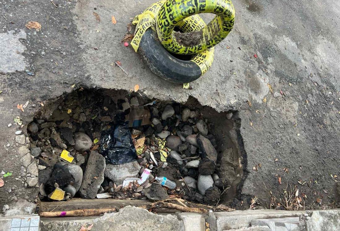 Alertan por socavón en la colonia Formando Hogar, en Veracruz