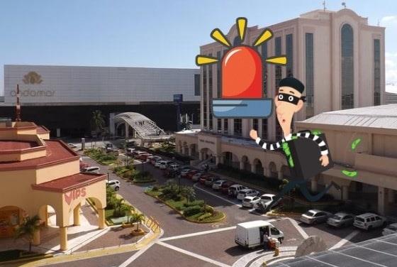 Asaltan a funcionario federal en Plaza Américas de Boca del Río, Veracruz