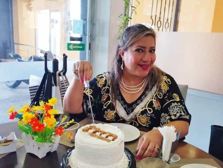 Celia Flores Menéndez celebra cumpleaños