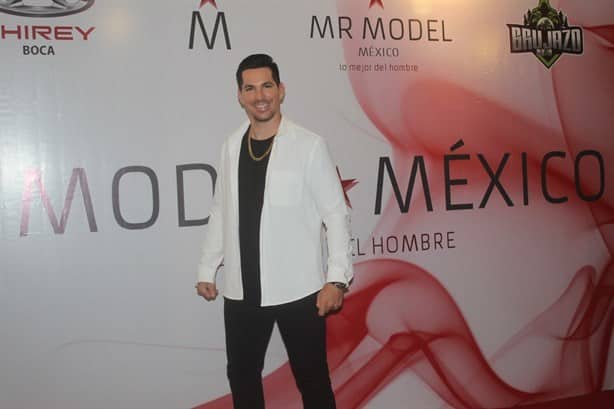 Armando Santiago se convierte en Mr. Model Veracruz 2023