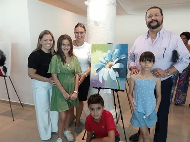 Alumnos del Taller de Pintura ‘Creando Artistas’ realizan exposición colectiva