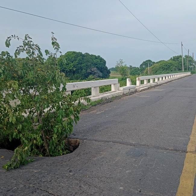 Lluvias han generado estragos en estructura del puente de Cosamaloapan