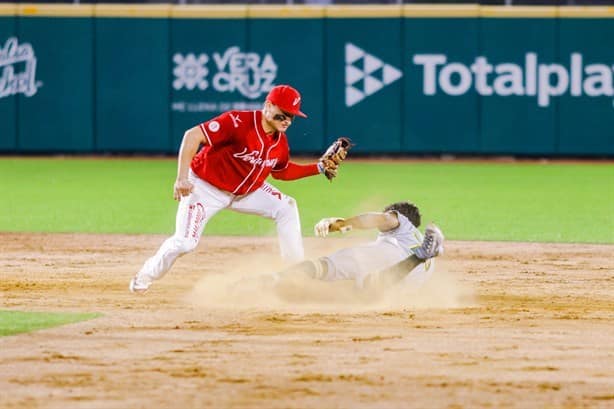 Pierde El Águila juego y serie ante Pericos