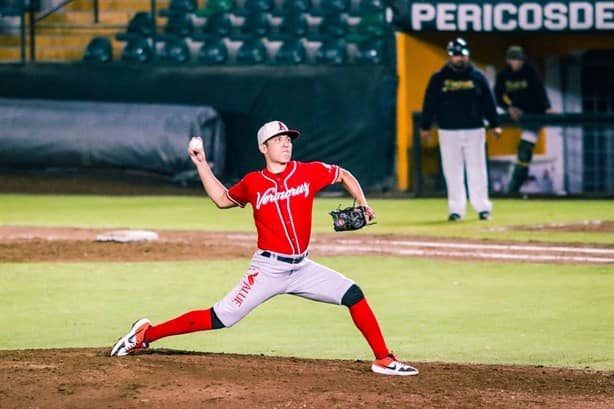 Uriel Ferman, el lanzador de El Águila 100% hecho en Veracruz