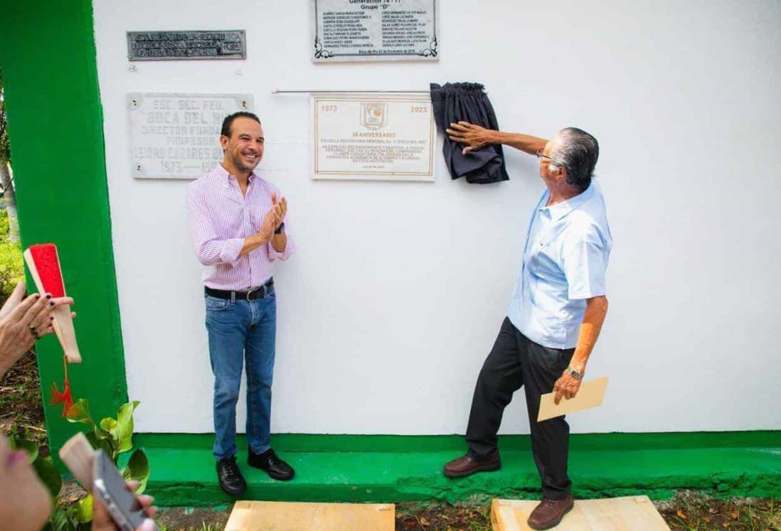 Celebran el 50 aniversario de la escuela Secundaria General No. 2 “Boca del Río”