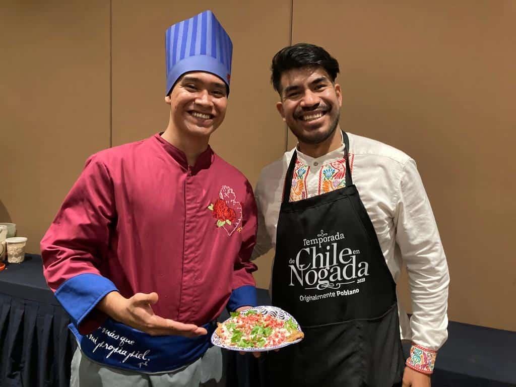 Estos son los compañeros ideales para comer el Chile en Nogada