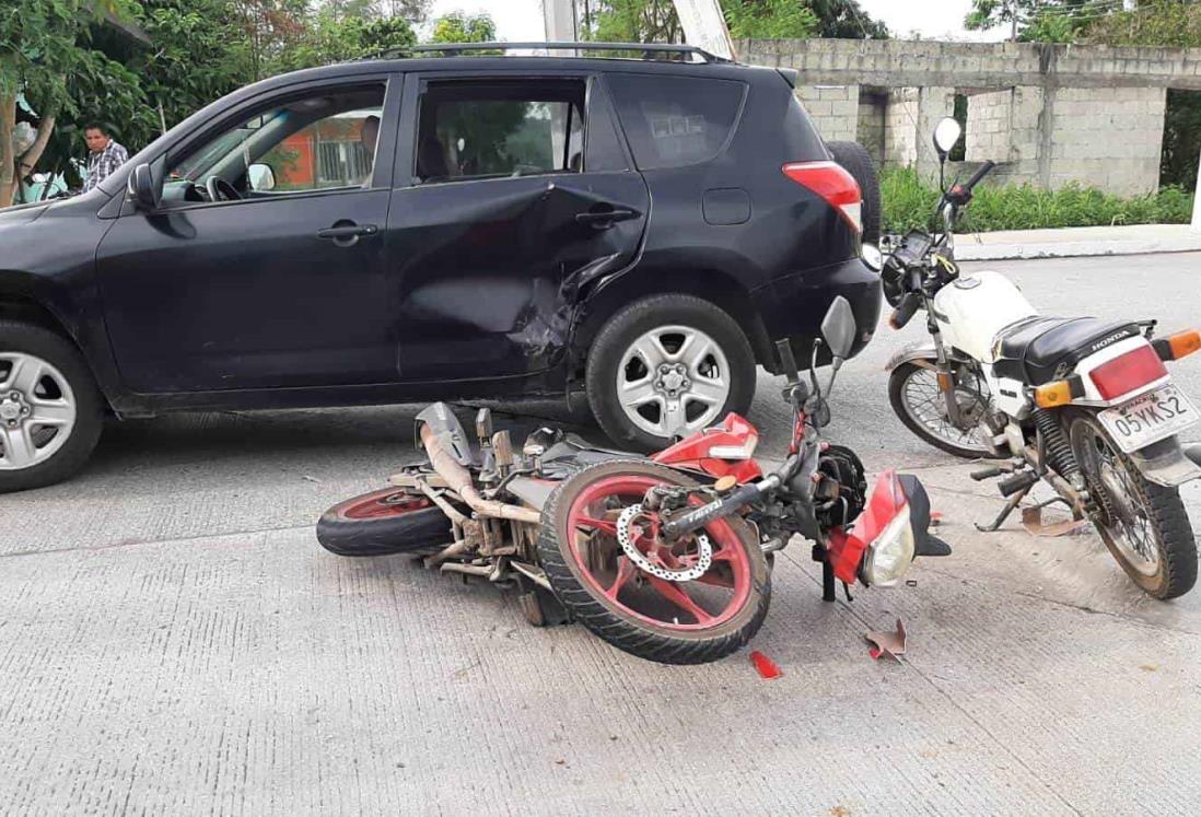 Motociclista es atropellado por camioneta en Soledad de Doblado