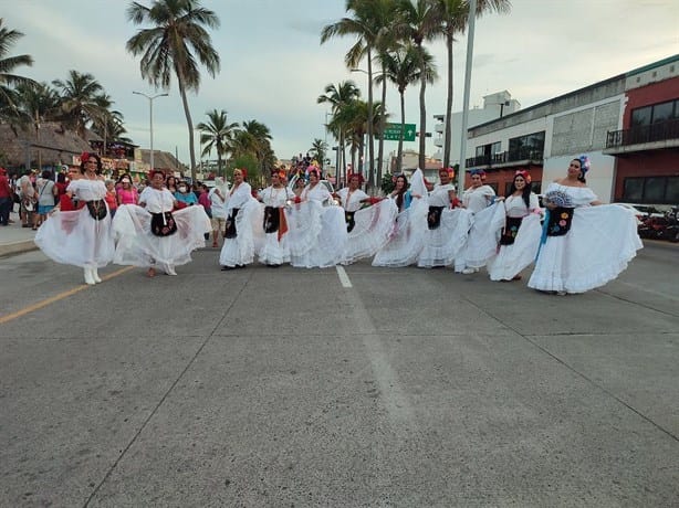 La Comunidad, aliados y asociaciones civiles integraron la XII Marcha LGBTQ+ Veracruz-Boca del Río 2023