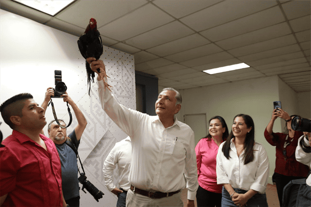 Adán Augusto crece en las encuestas