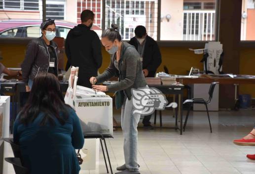 Veracruzanos en el extranjero no podrán elegir gobernador en 2024