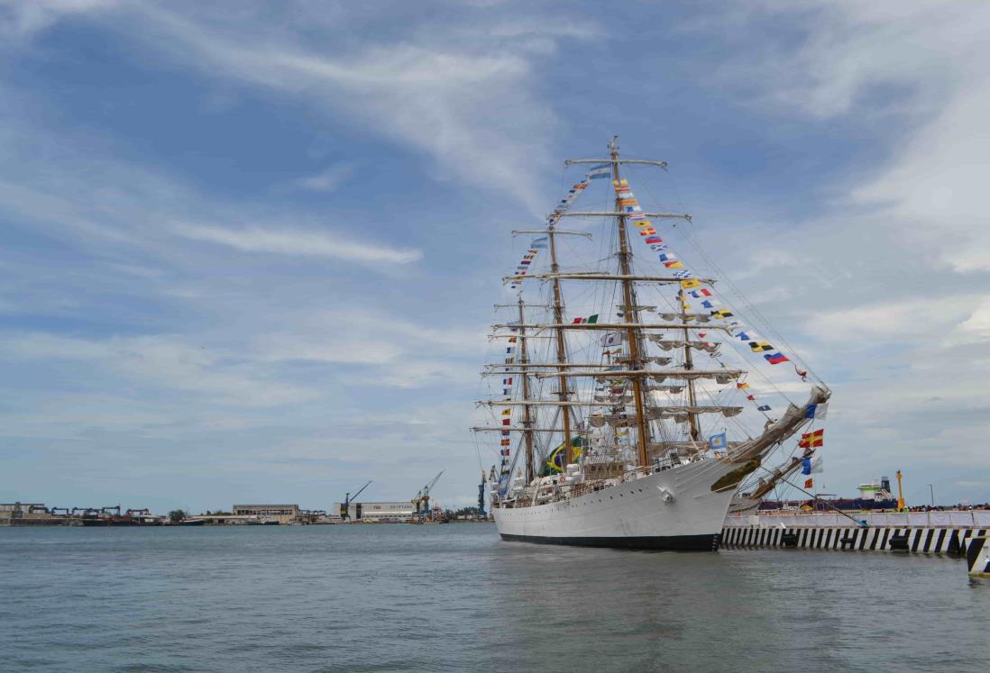 Llega a Veracruz la fragata Libertad de Argentina