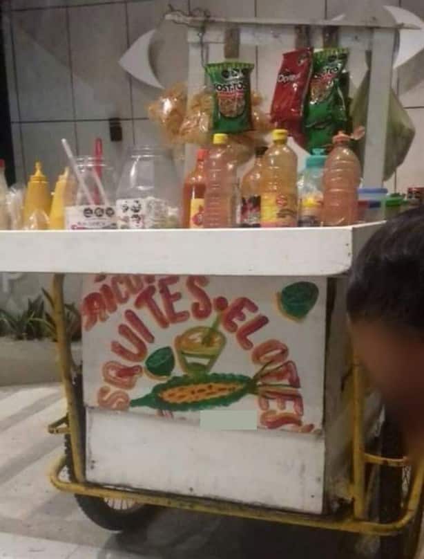 Se queda dormido y le roban su carrito de esquites en el bulevar de Veracruz