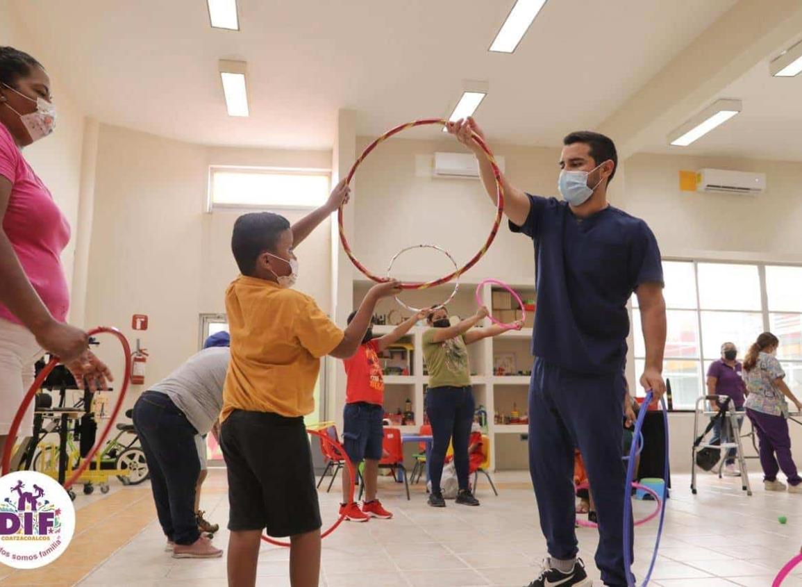 DIF Municipal Coatzacoalcos impulsa terapias integrales para niños con discapacidad