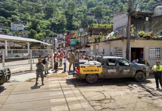 Mantienen Plan DN-III-E tras afectaciones de Onda Tropical 18 en municipios veracruzanos

