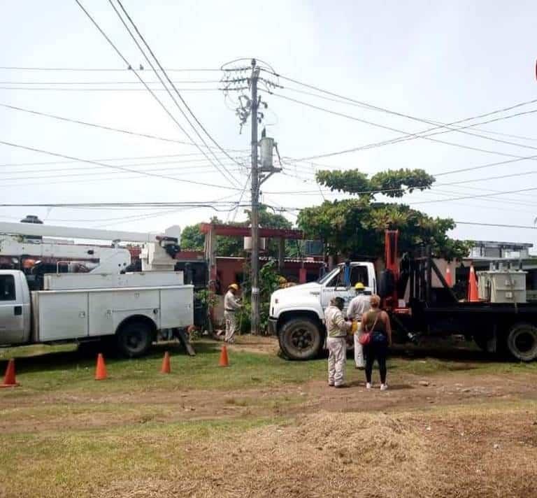 Volverán a protestar vecinos de villa Allende en la CFE