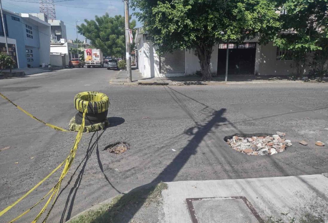 Veracruz, con calles llenas de baches y hundimientos