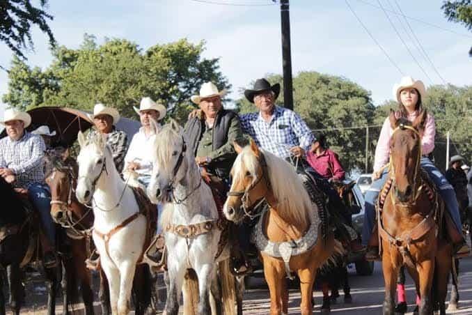 Cancelan cabalgata en fiestas patronales de El Hatito, en Paso de Ovejas