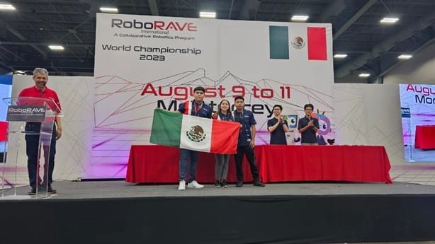 Alumnos de Conalep Veracruz ganan 1er lugar en torneo internacional de robótica