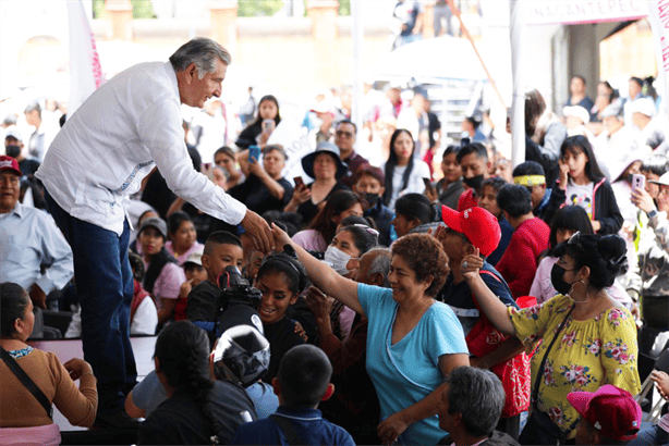 Mayores oportunidades para jóvenes, promete Adán Augusto en Edomex