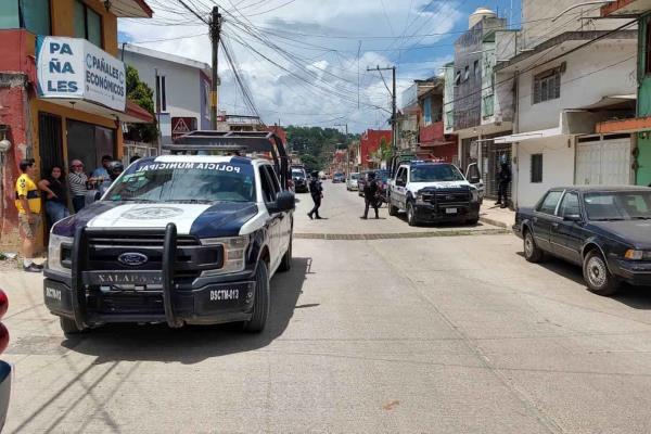 Atracan salón de fiestas en colonia del Moral, en Xalapa, y generan movilización policial