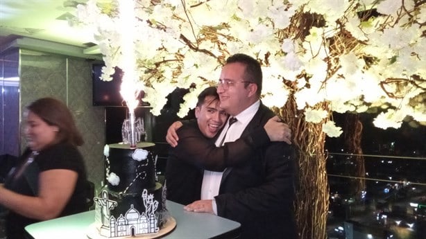 Lud Cabrera celebró 32 años de feliz existencia
