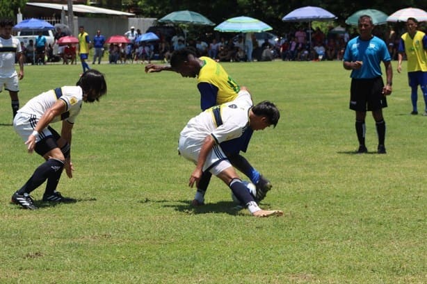 “Boca Jrs Cardel” y “Transmisiones FC” jugarán gran final el próximo domingo