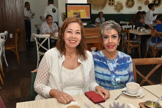 Clara Dekin de Duncan celebra su cumpleaños