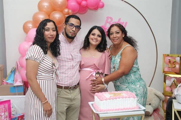 Arianna Maza Fernández protagoniza ameno baby shower