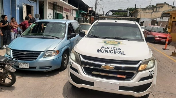 Dejan encerrado en camioneta a abuelito con síndrome de Down en Soledad de Doblado