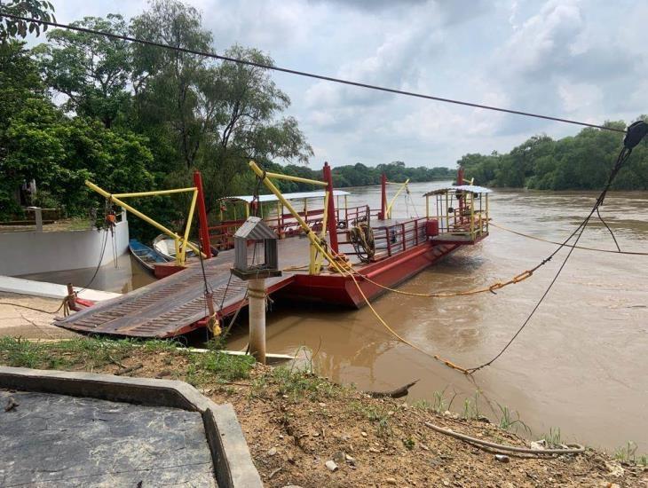 Suspenden servicio de panga en Carranza por fuerza de río Coatzacoalcos