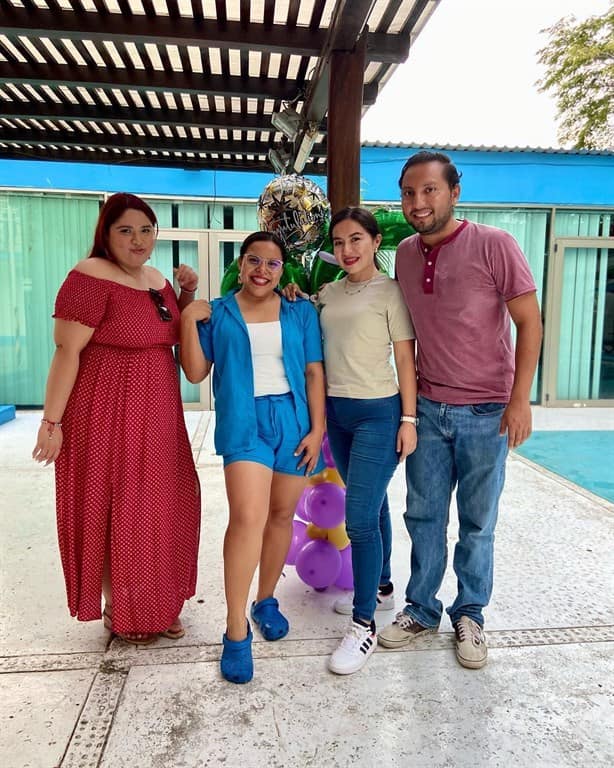 Karla López, en su fantástica fiesta de 26 años